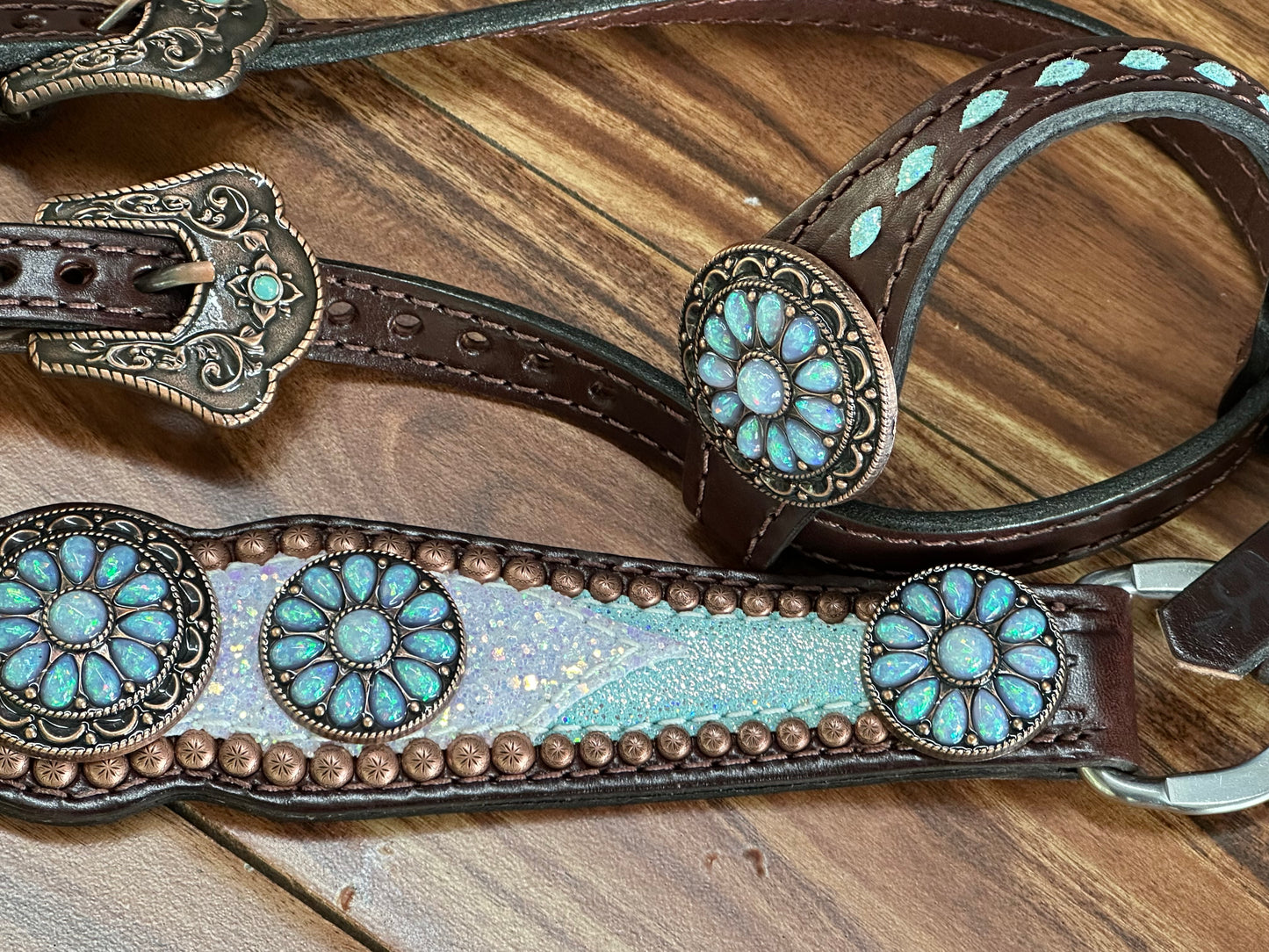 White chunky glitter with turquoise
