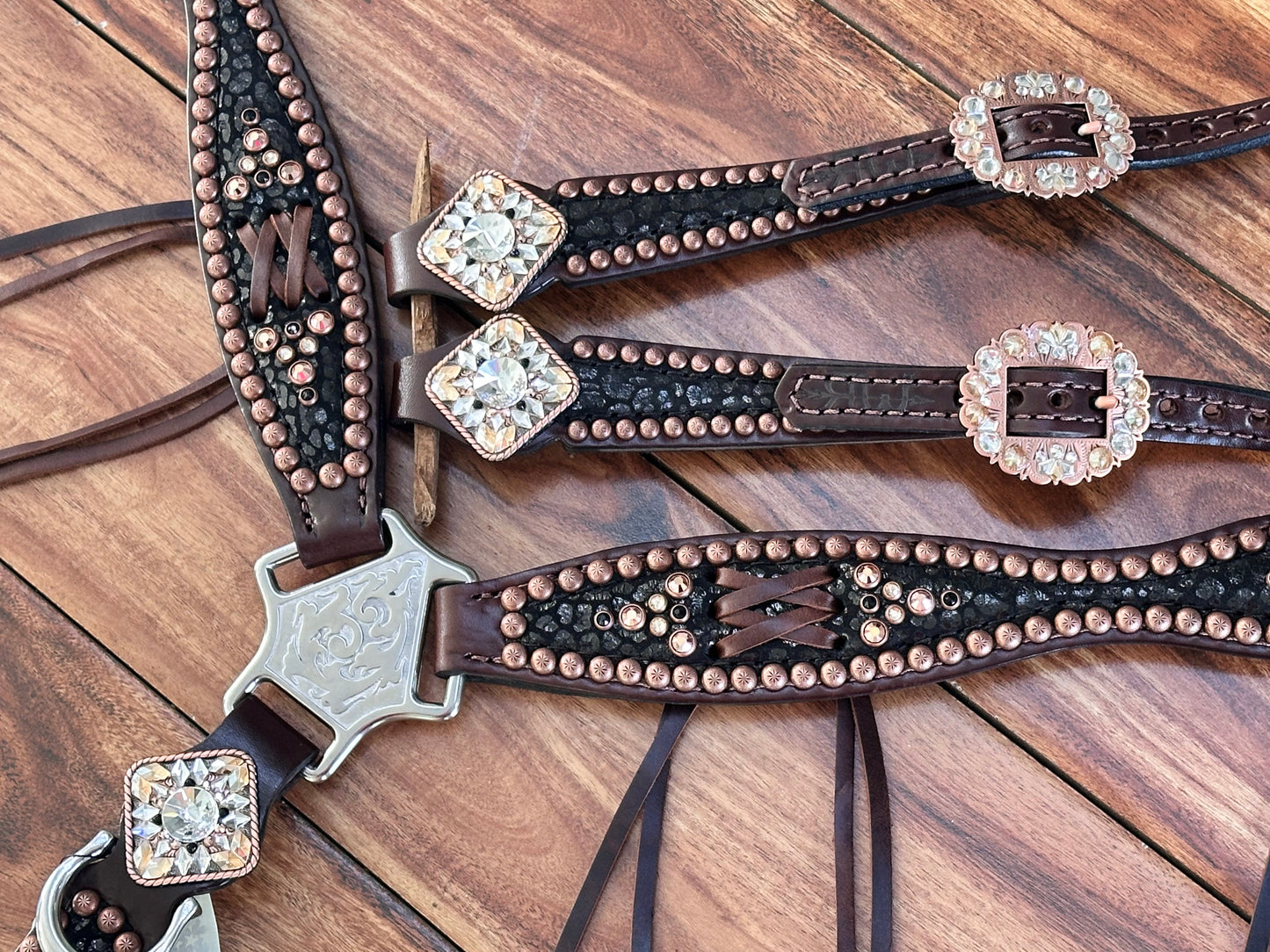 Black cheetah with copper