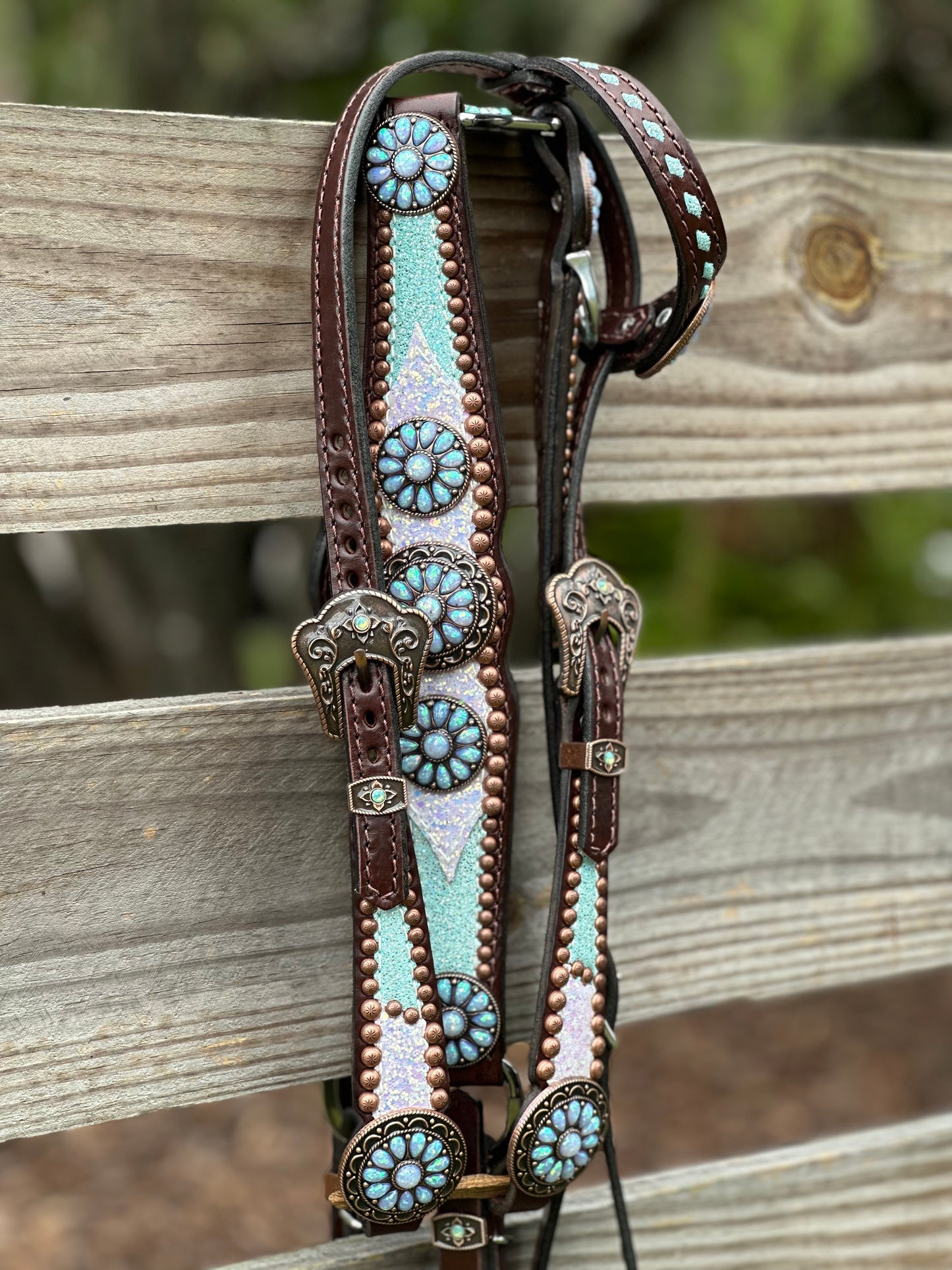 White chunky glitter with turquoise