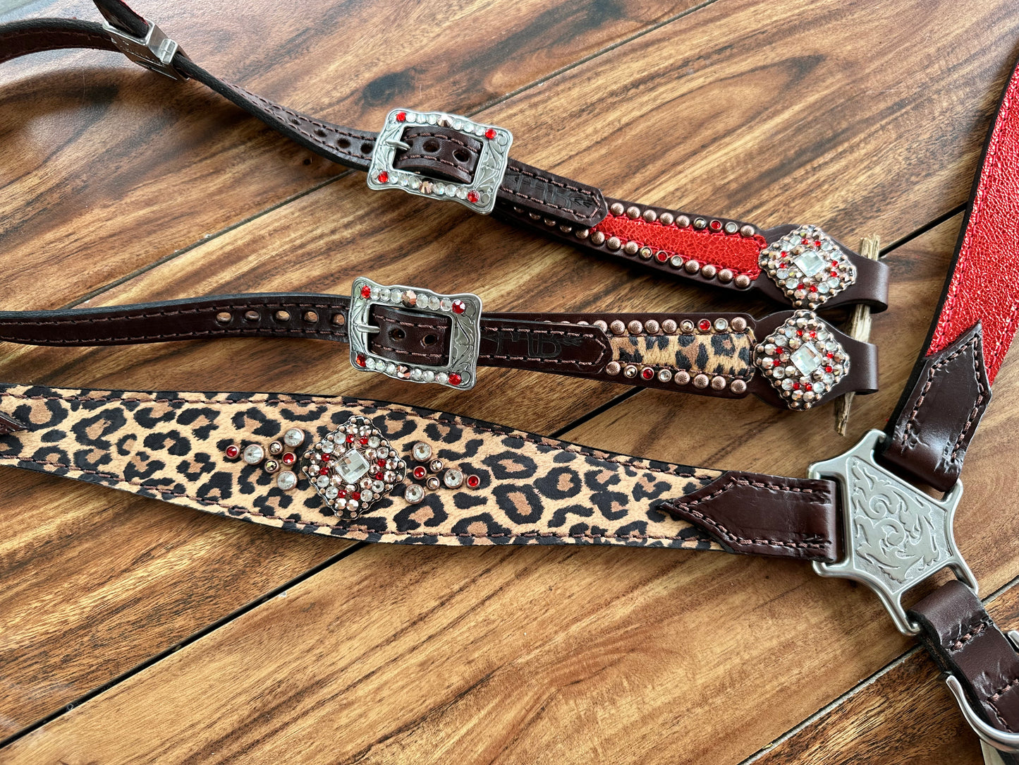 Red ice & cheetah single layer
