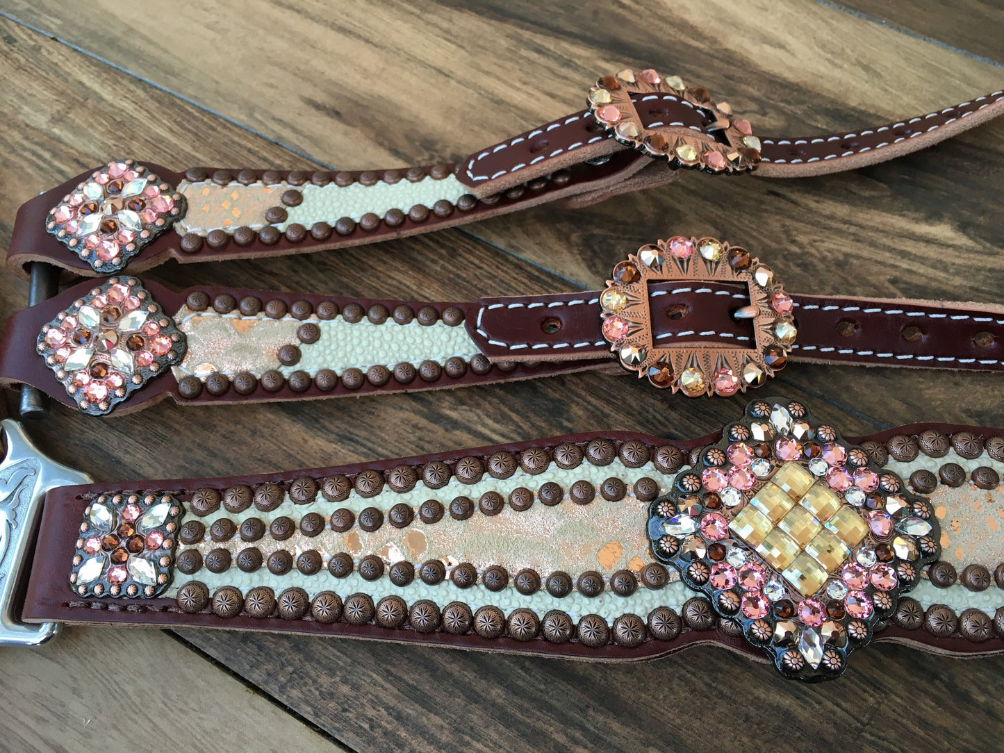 Cream Stingray with Rose Gold Overlay