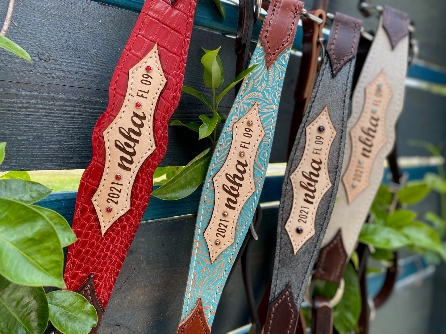 Award Breastccollars