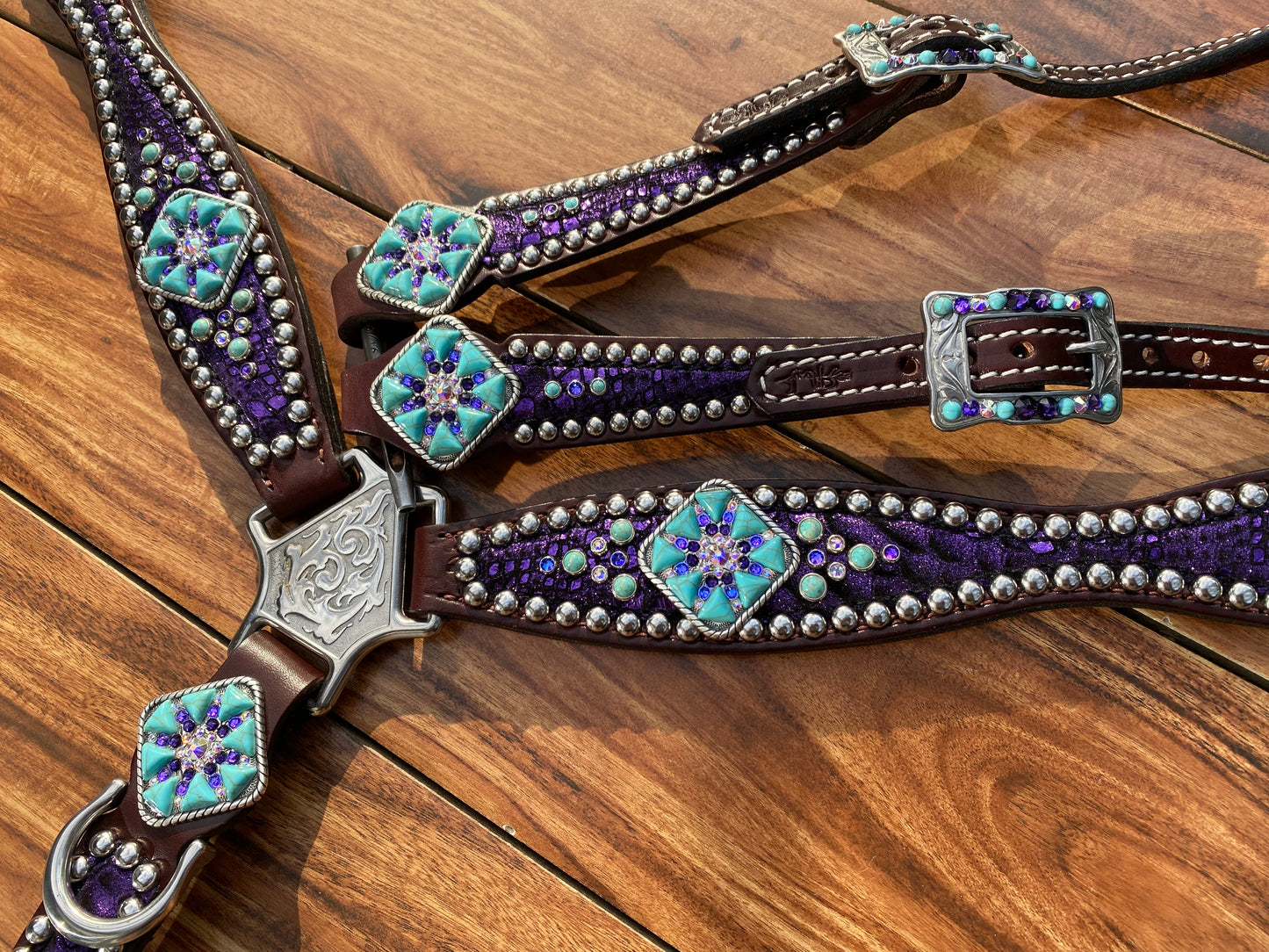 Purple mystic with turquoise rocks