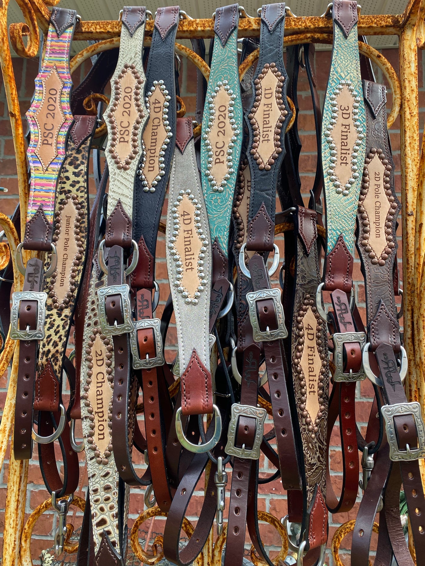 Award Breastccollars