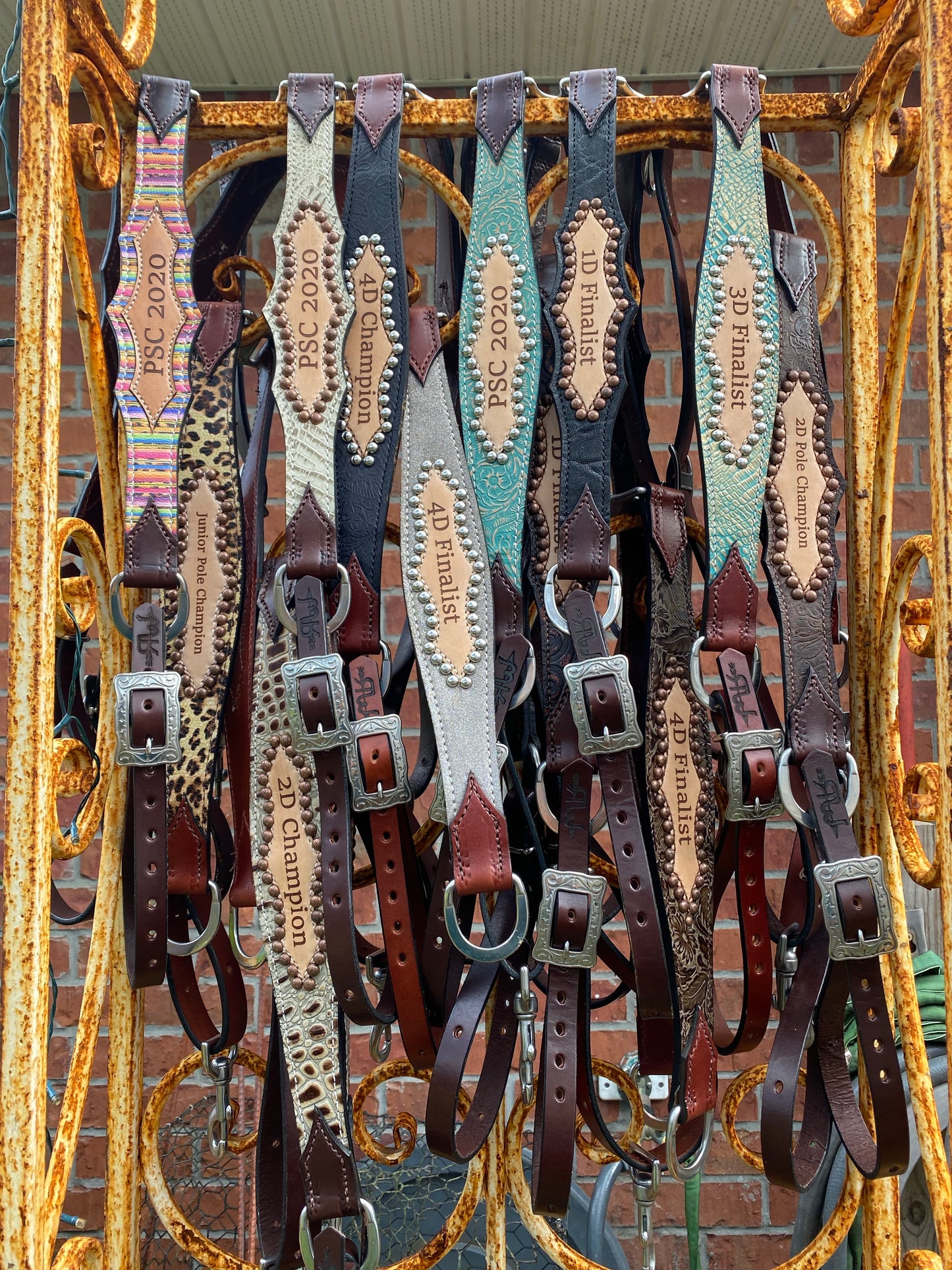 Award Breastccollars
