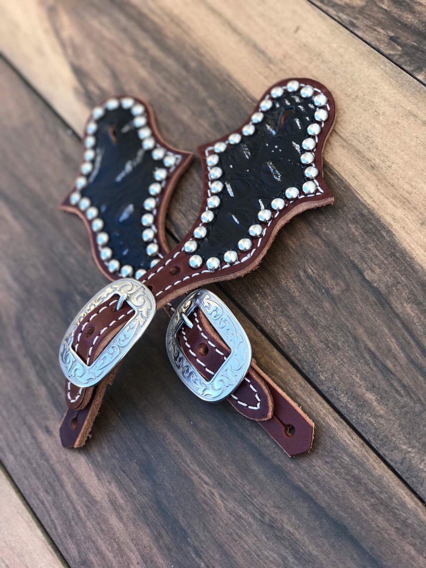 Black and Silver Gator Spur Straps