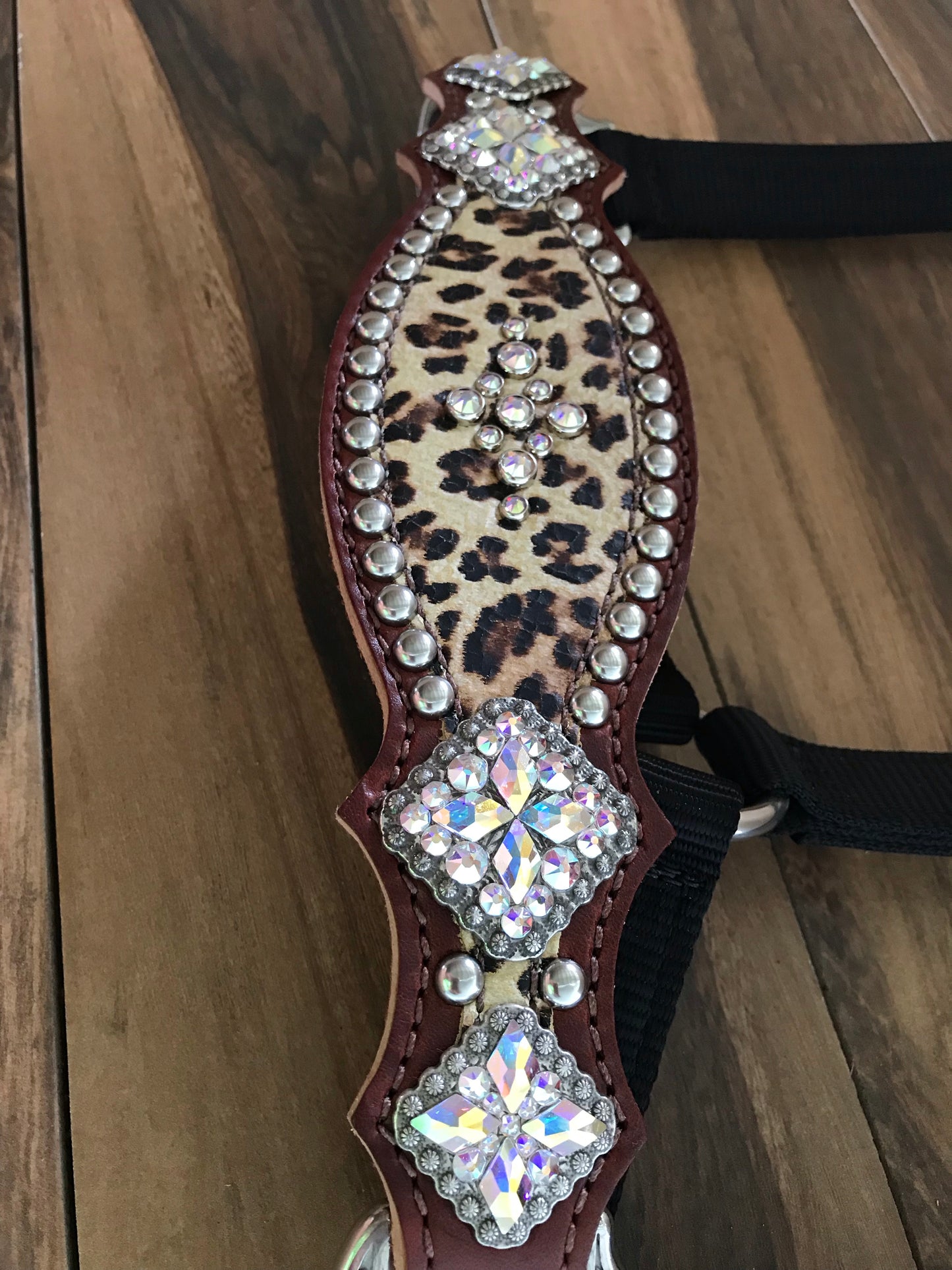 Cheetah Halter with checks and crystal rim sets
