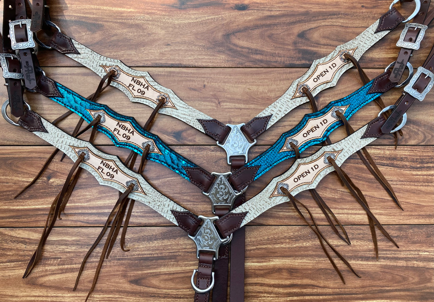 Award Breastccollars