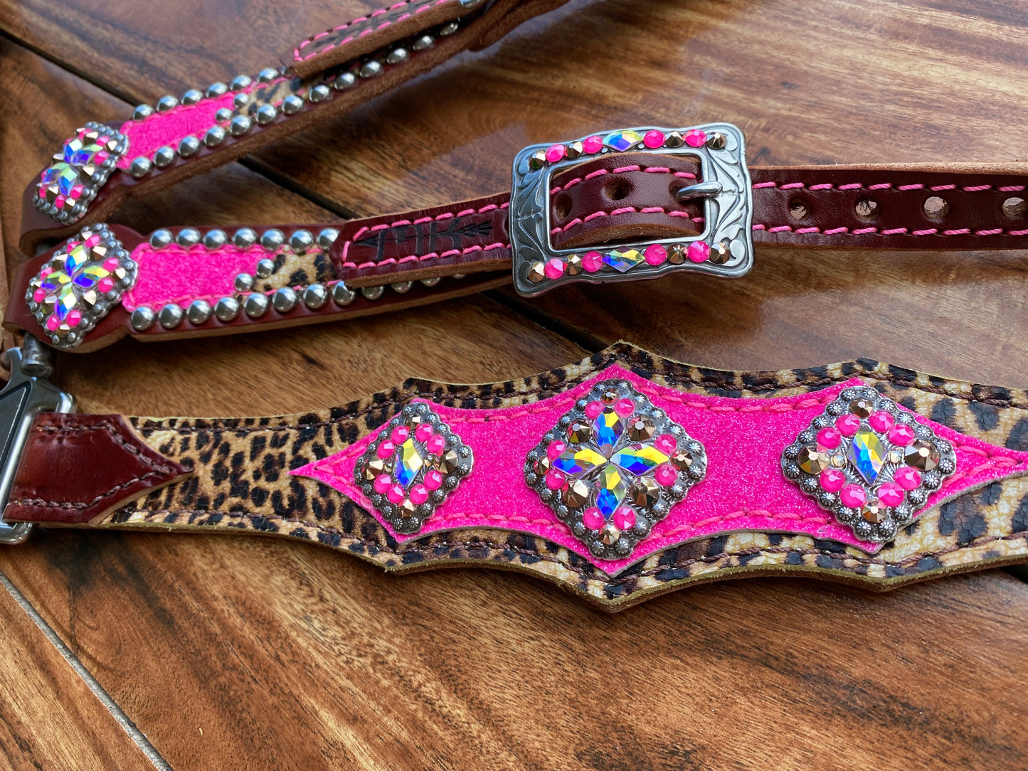 Cheetah with neon pink