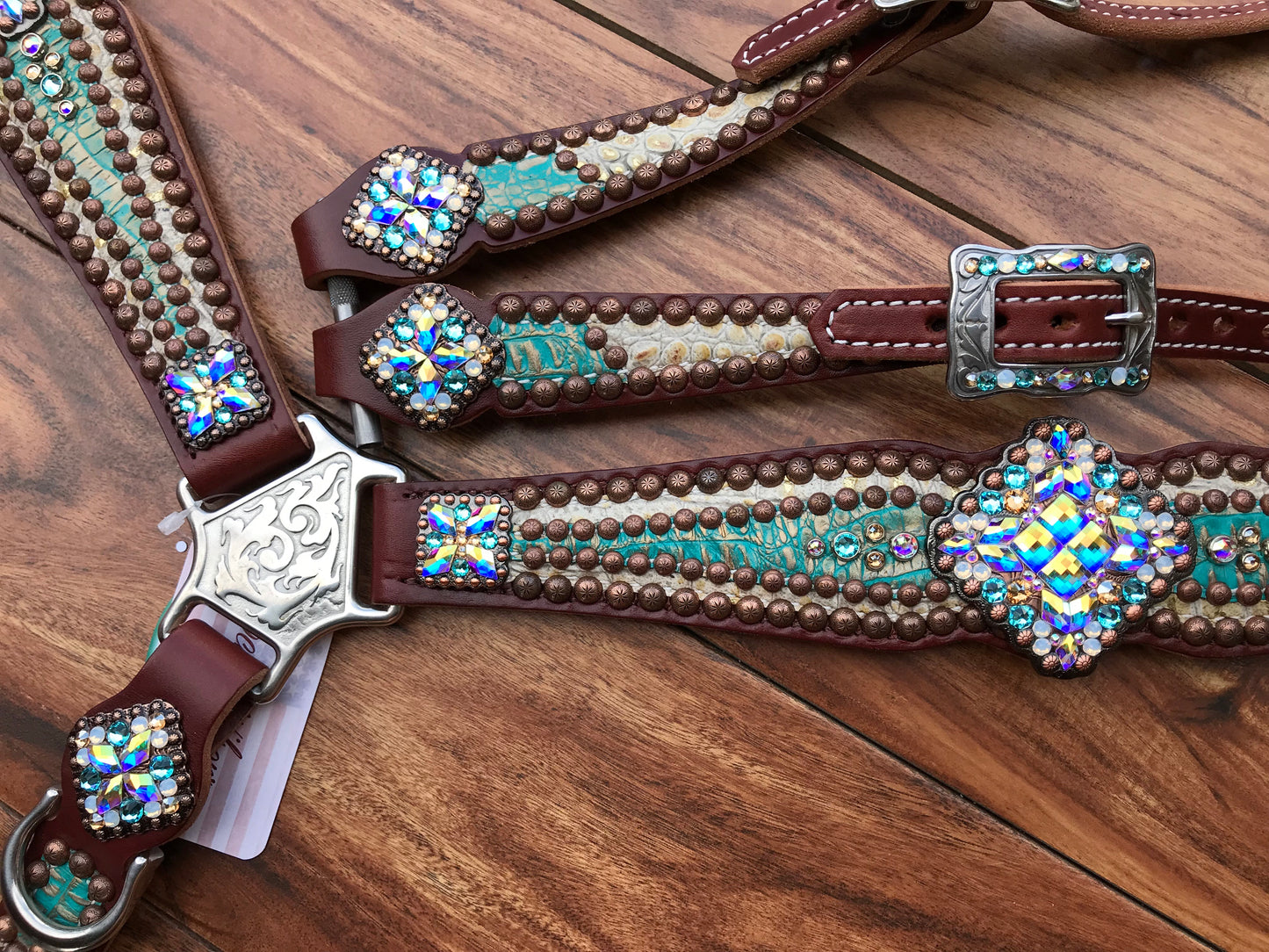 Cream Gator with Turquoise overlay and copper spots