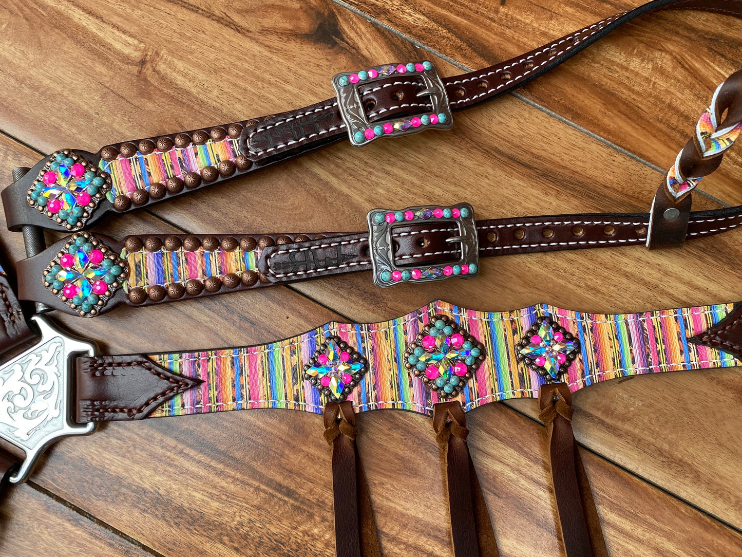 Serape with oil tan fringe ties