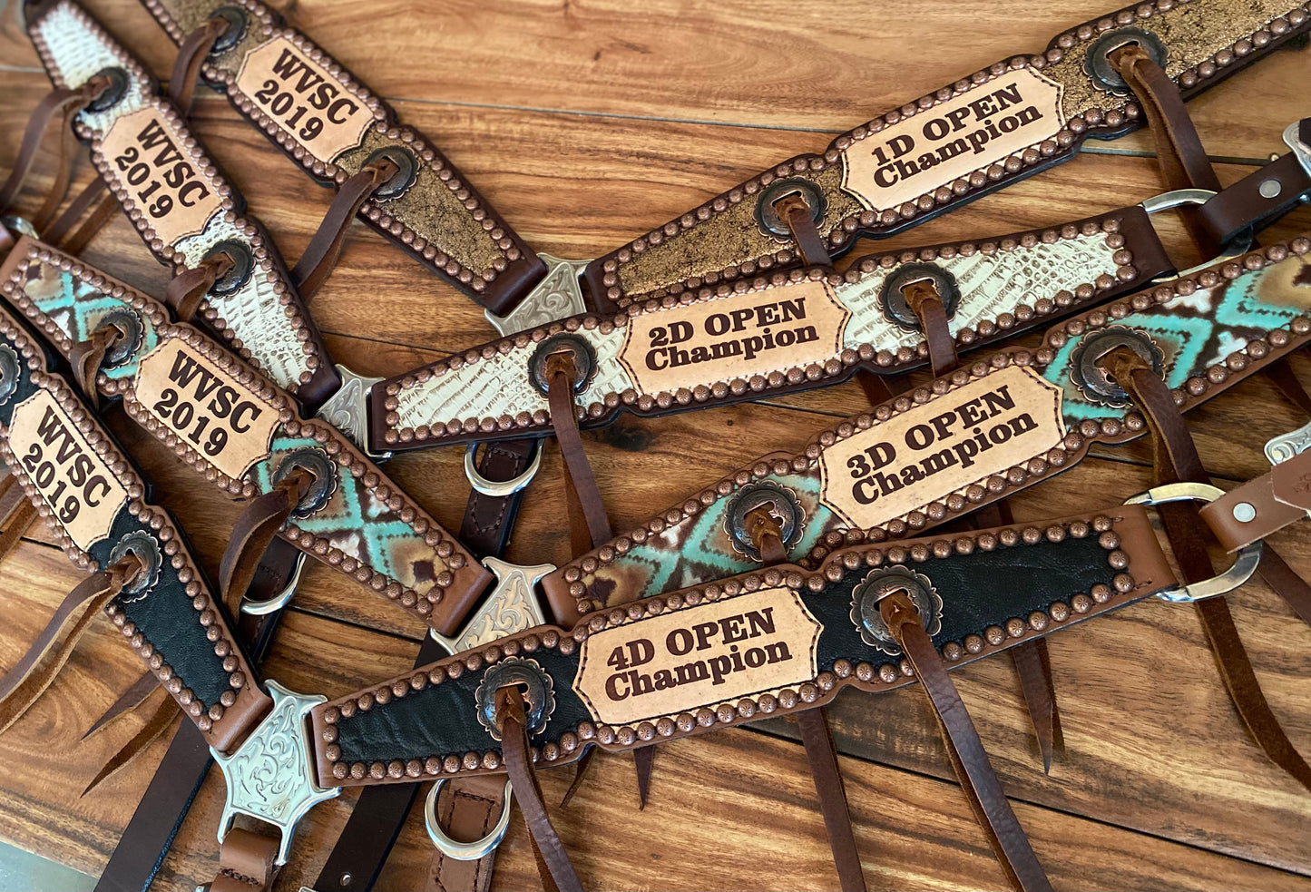Award Breastccollars
