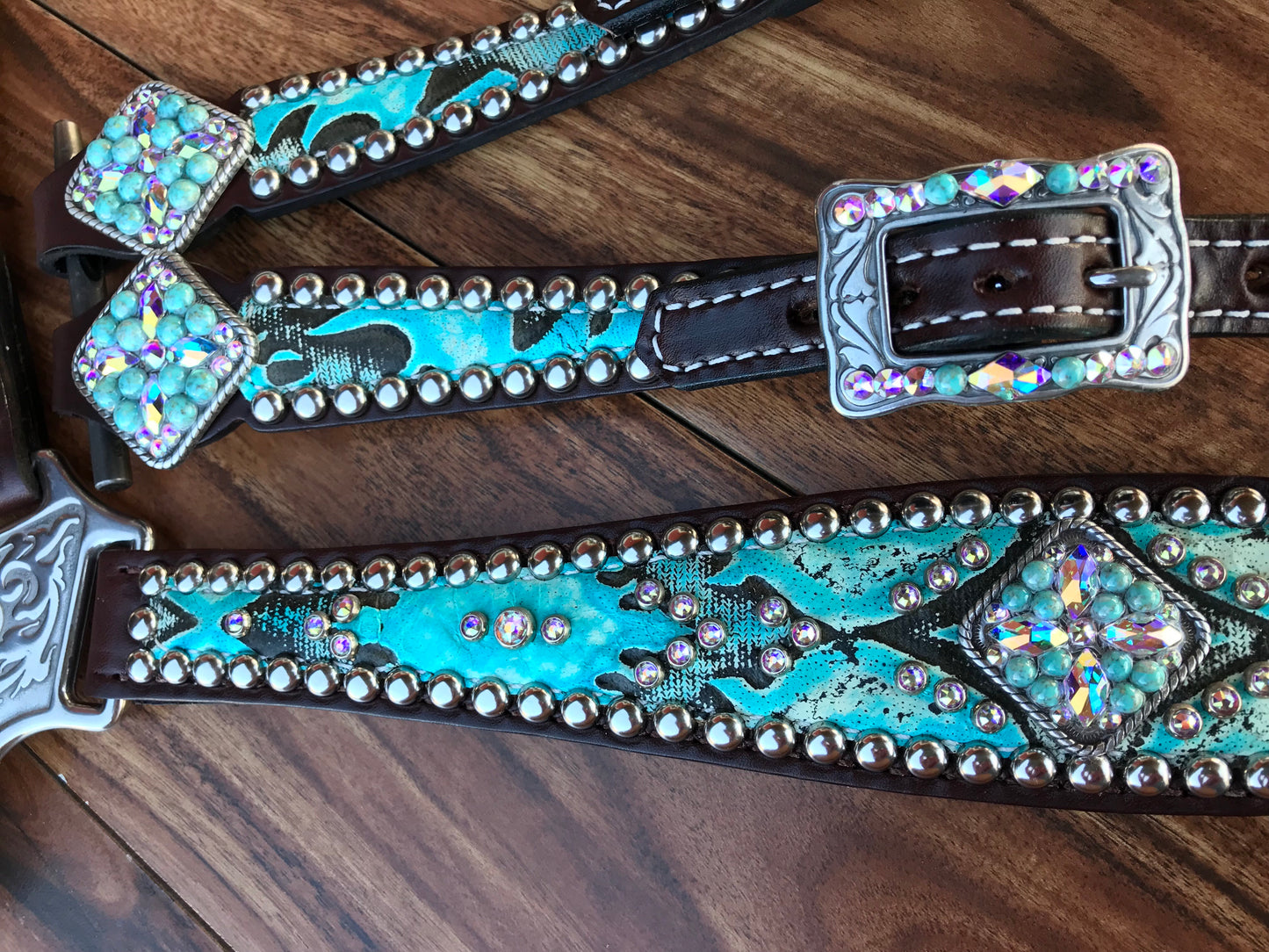 Turquoise Tooled on Dark Oil Leather