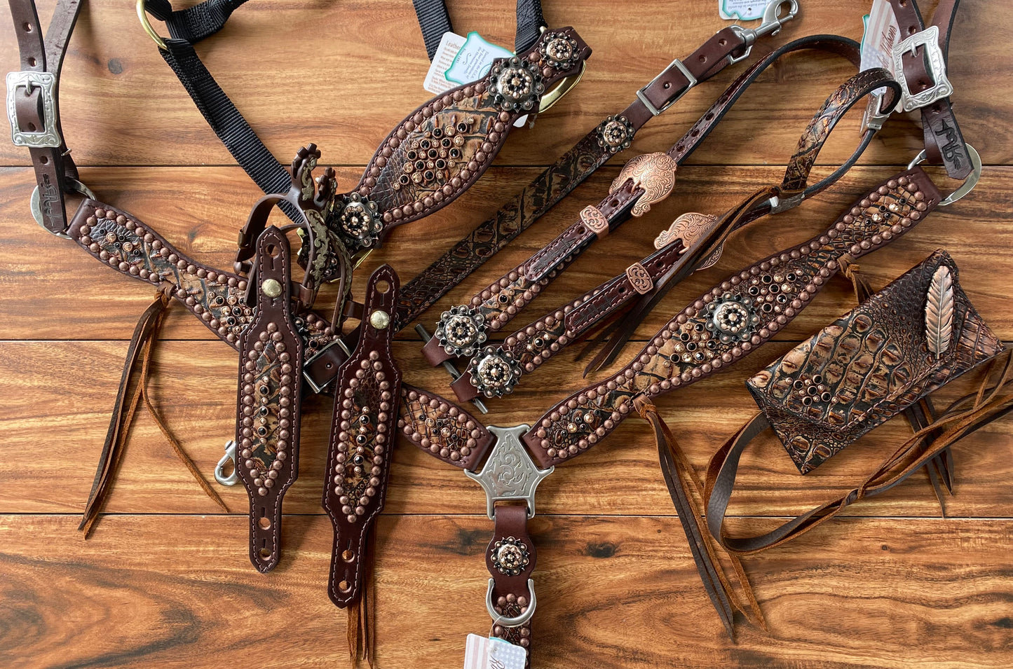 Copper frosted brown gator