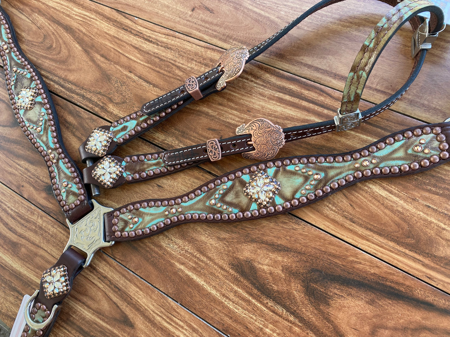 Green Aztec with crystals