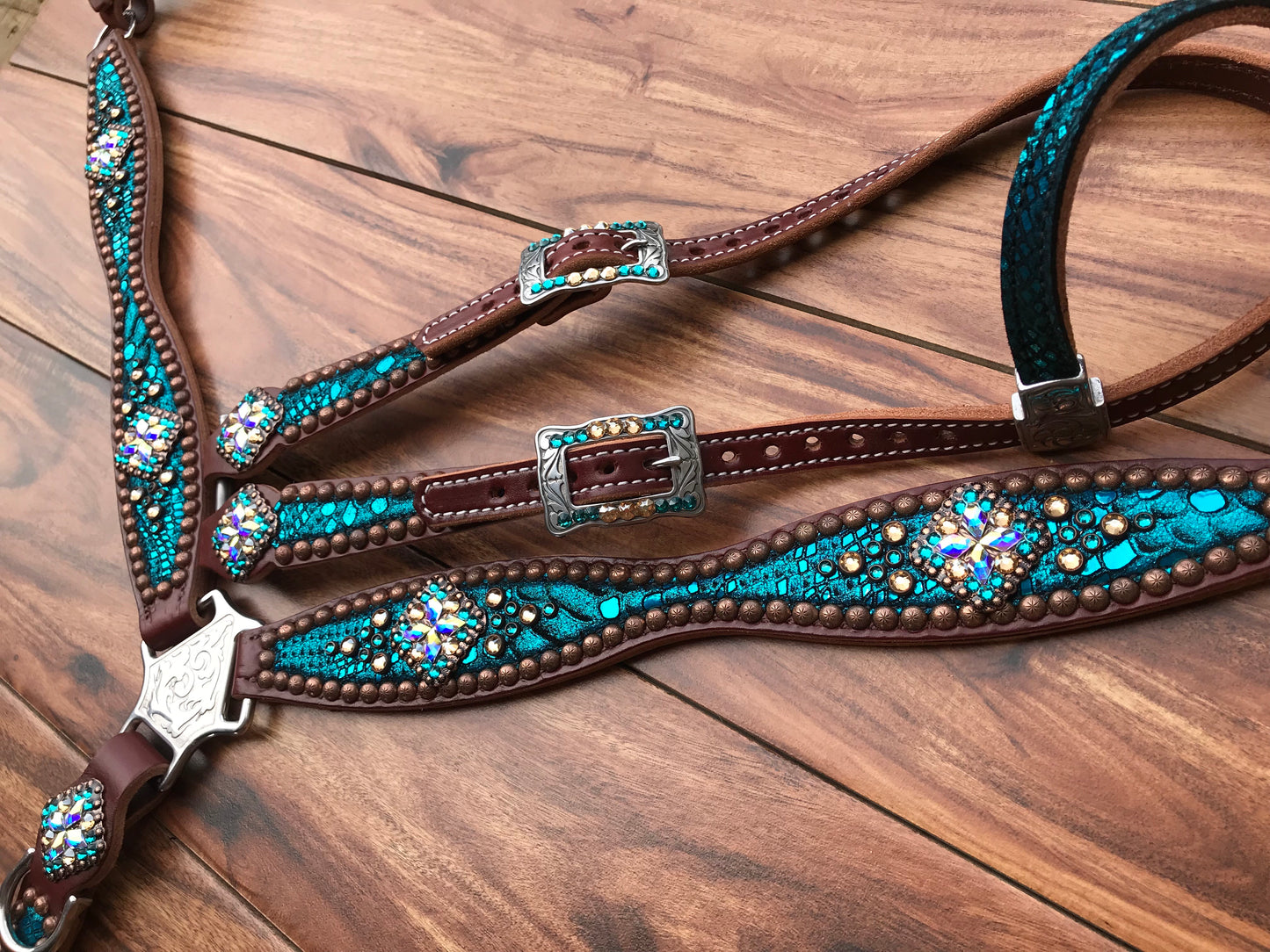 Turquoise Mystic with Copper Spots