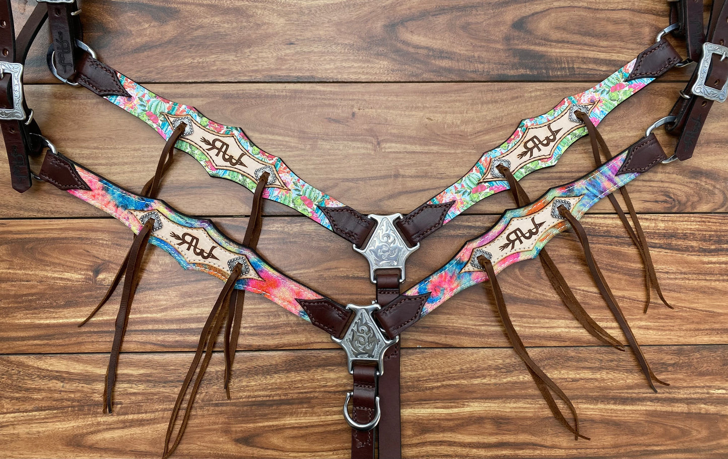 Award Breastccollars
