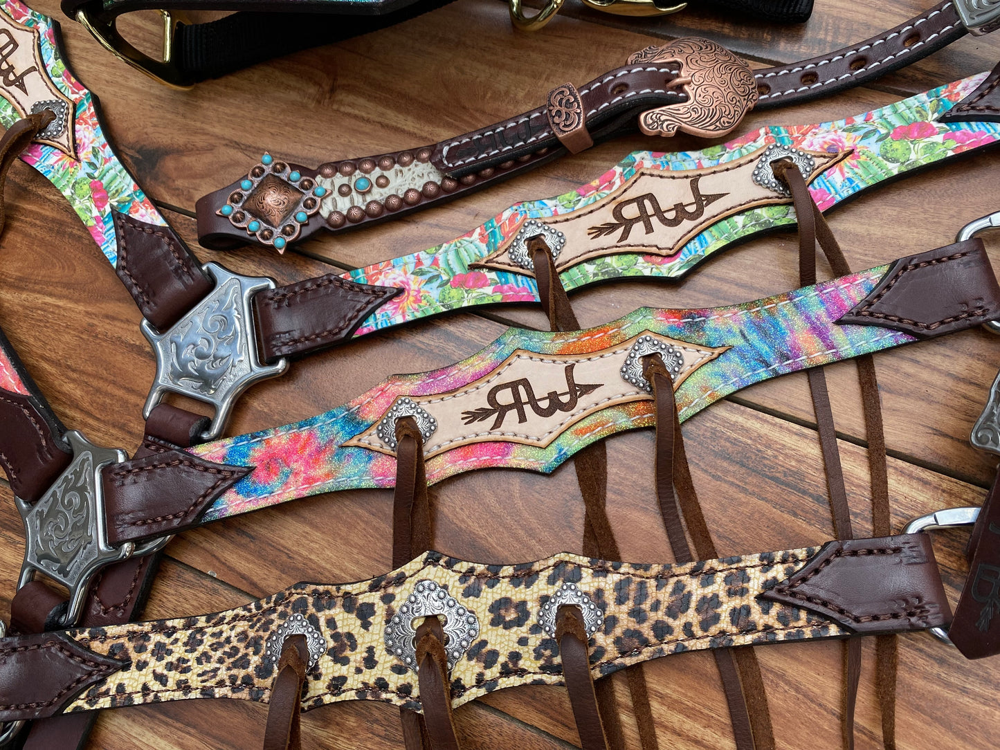 Award Breastccollars