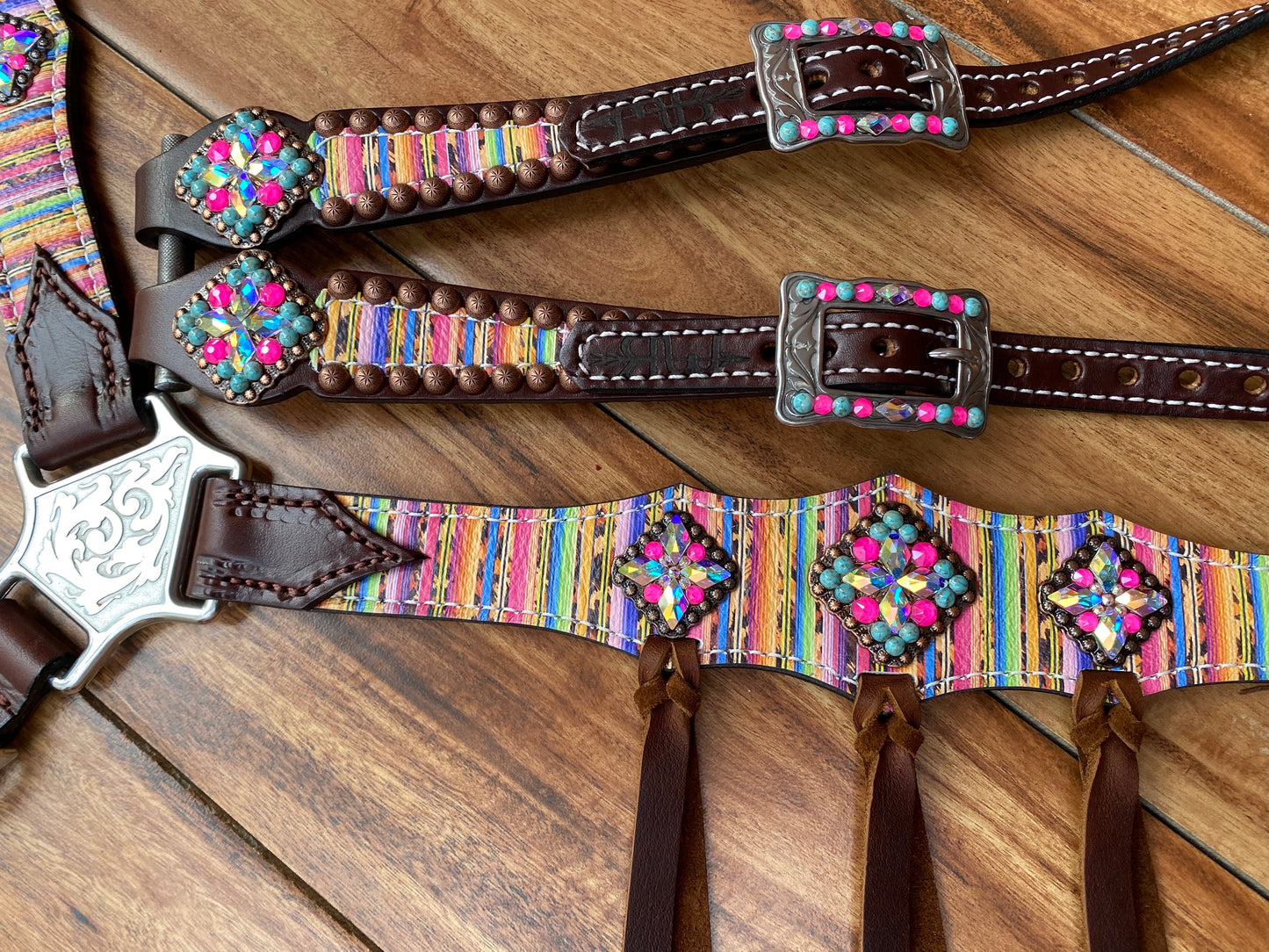 Serape with oil tan fringe ties