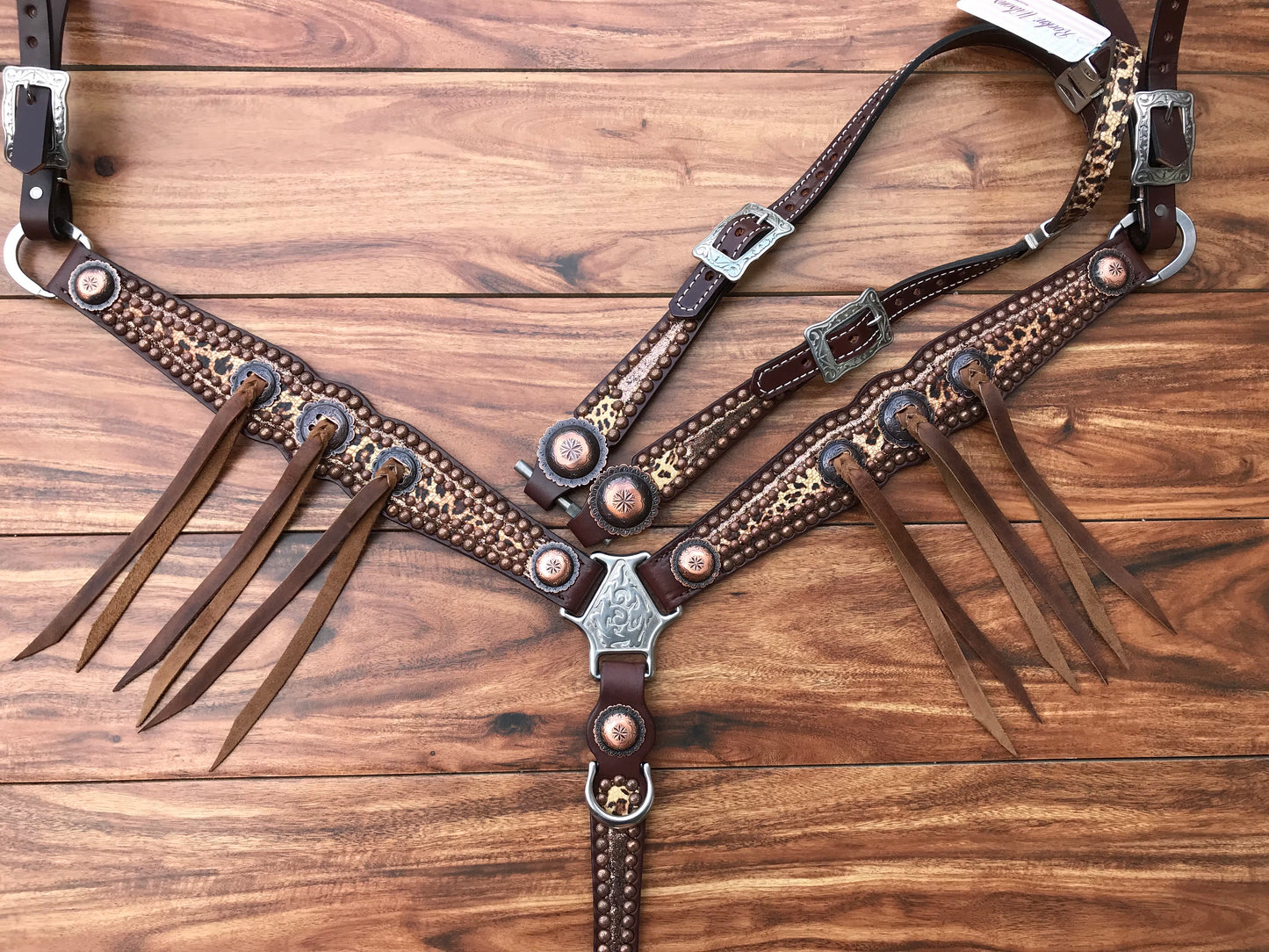 Rose Gold with cheetah overlay and cowboy strings