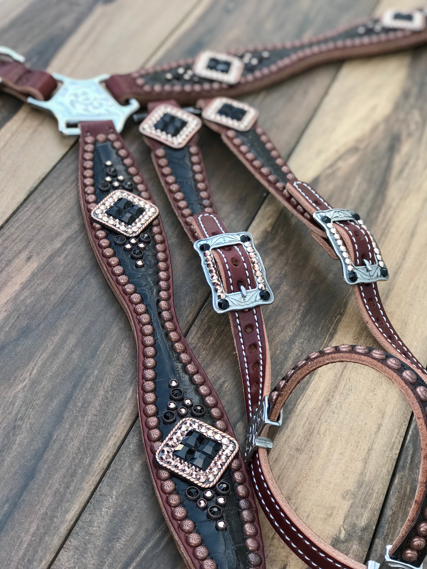 Black Gator W/ Rose Gold
