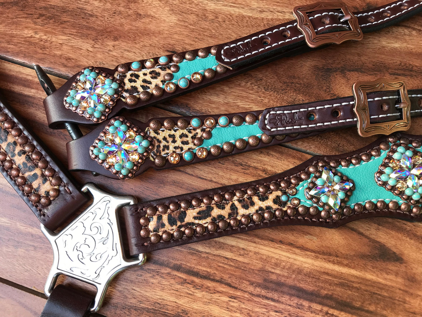 Mint with cheetah