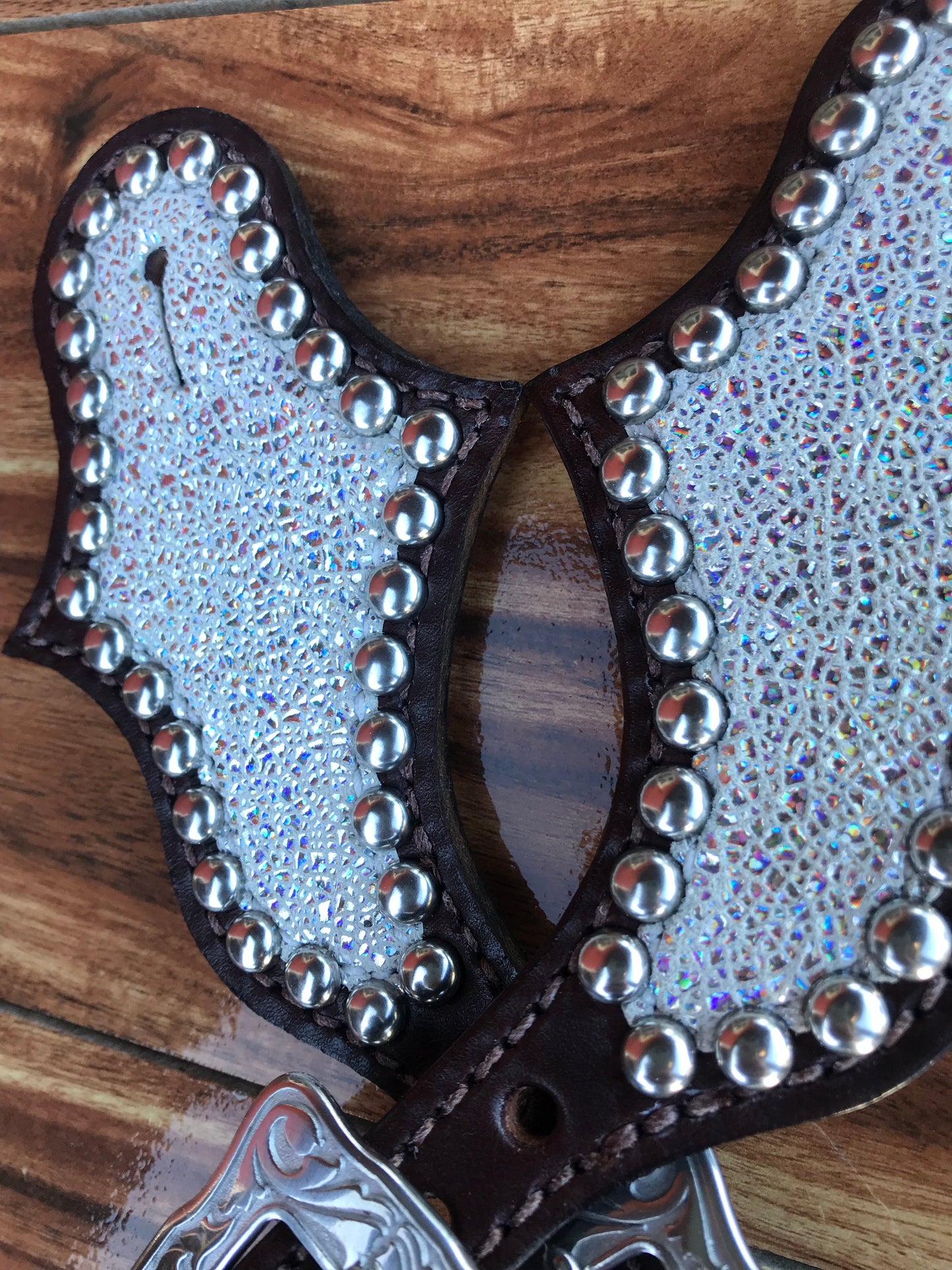Silver ice with Silver Spots