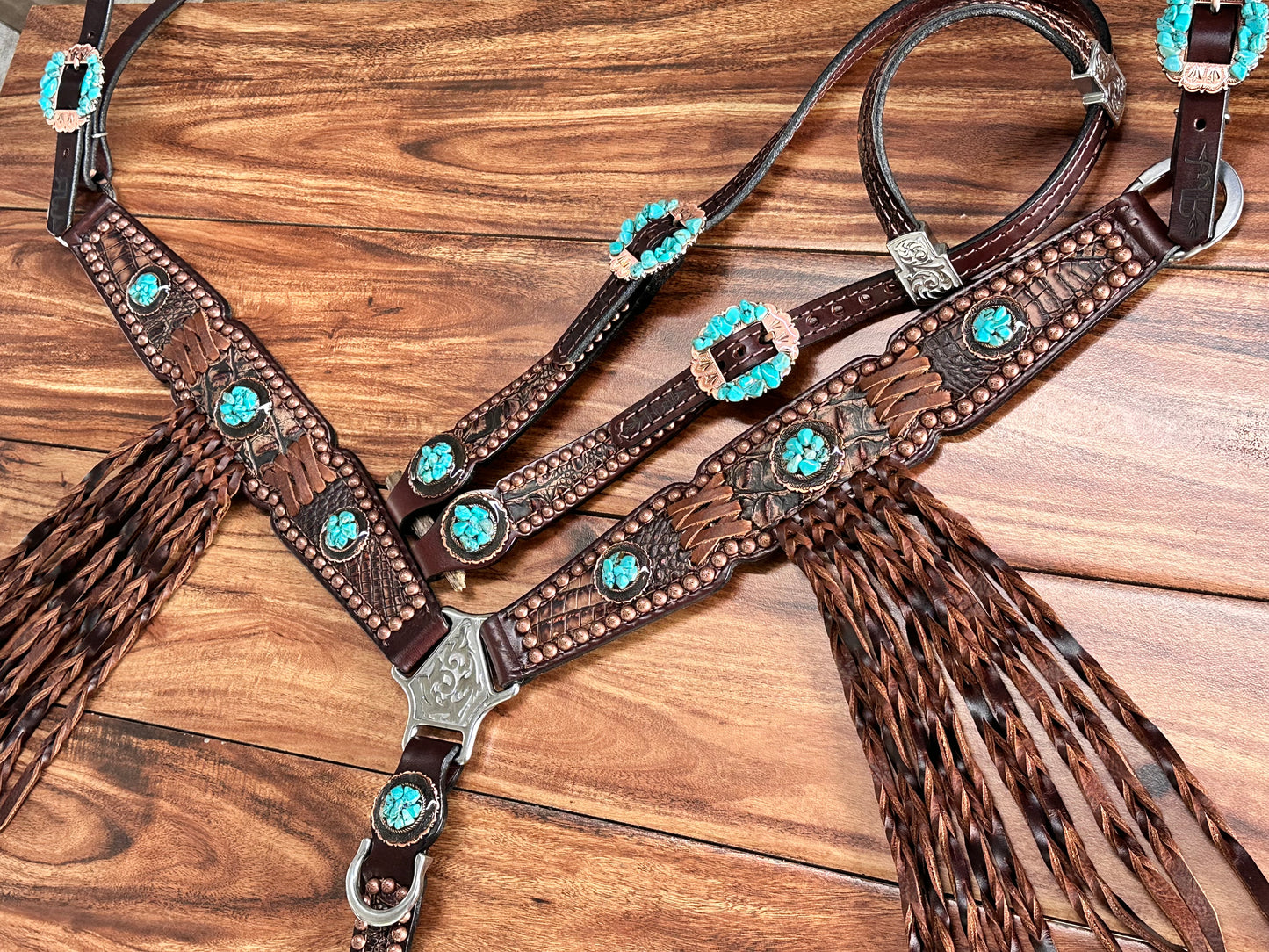 Brown gator with turquoise and twisted fringe