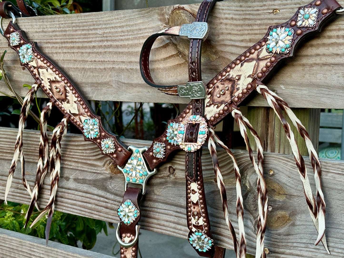 White Laredo with Turquoise