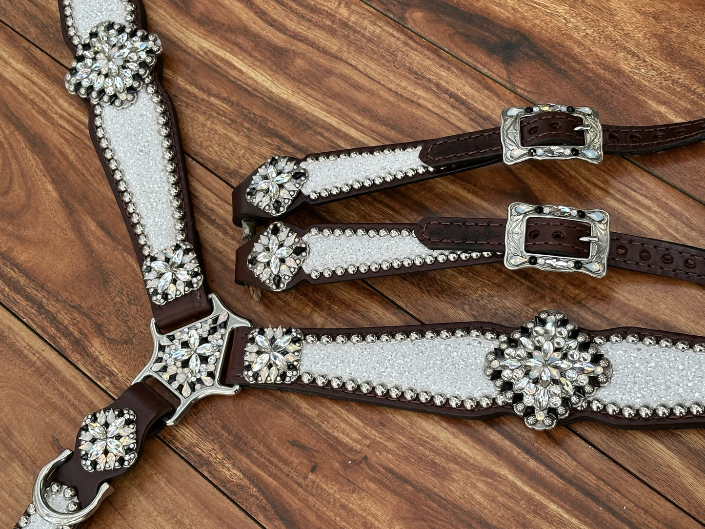 Chunky white glitter with XL conchos