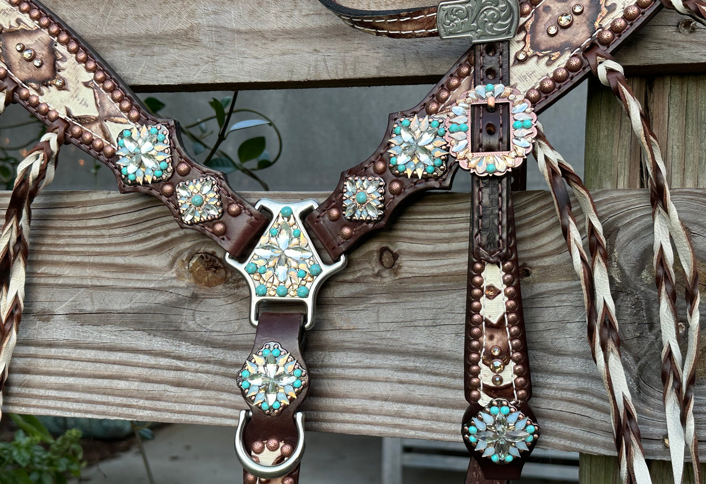 White Laredo with Turquoise