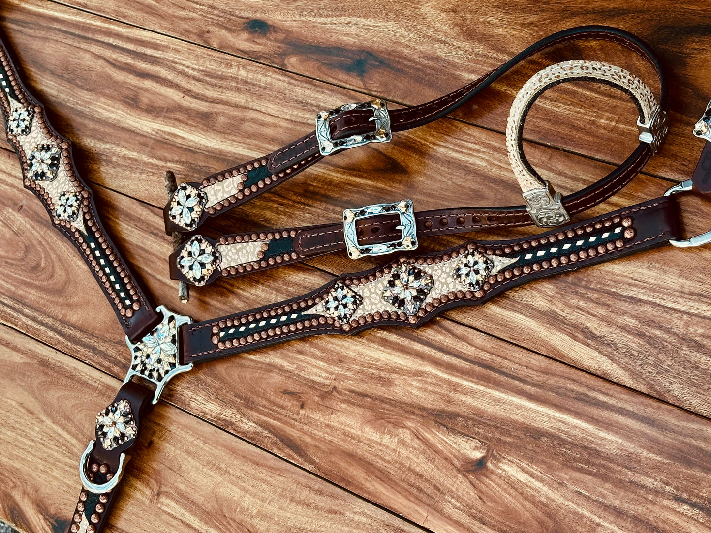 Rose gold cheetah with black elephant and buckstitch