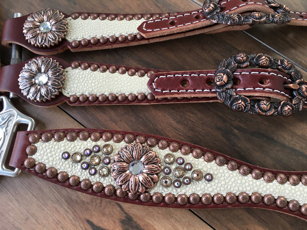 Cream Stingray with Daisy Conchos and Rim Sets