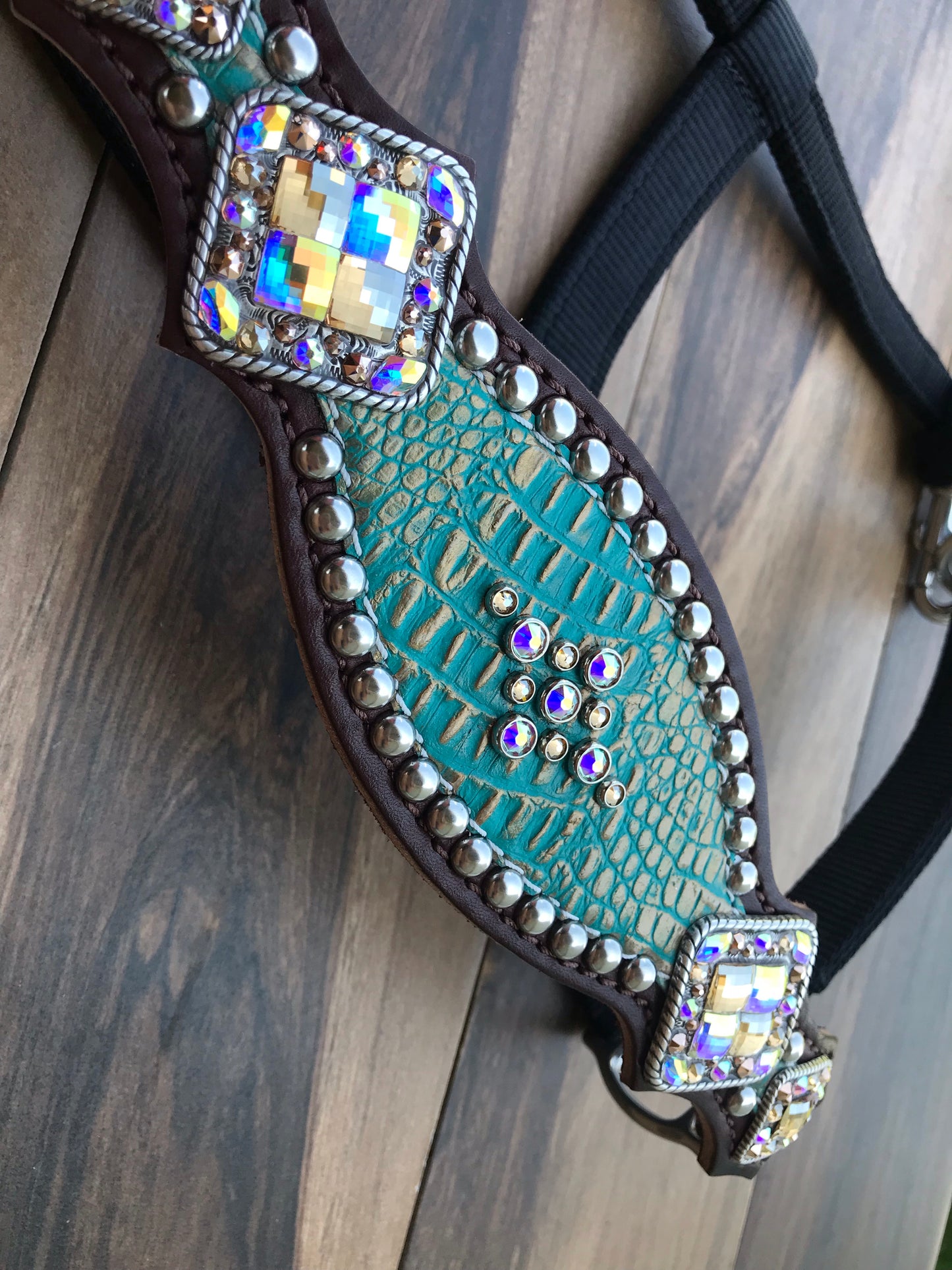 Turquoise Gold Frosted Gator Halter