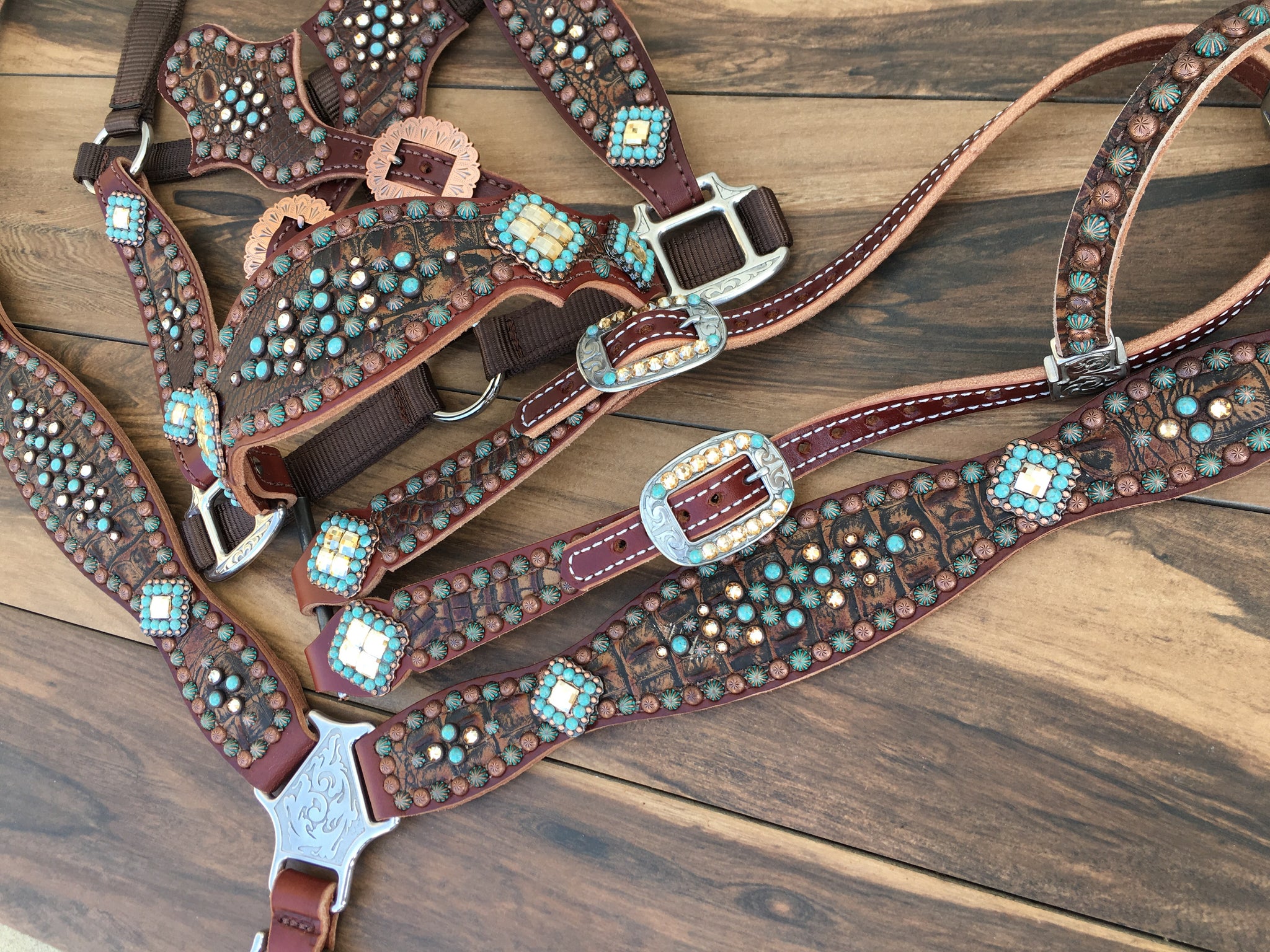 Rustic Brown Gator with Patina and Turquoise accents | Rockn'Wilsons