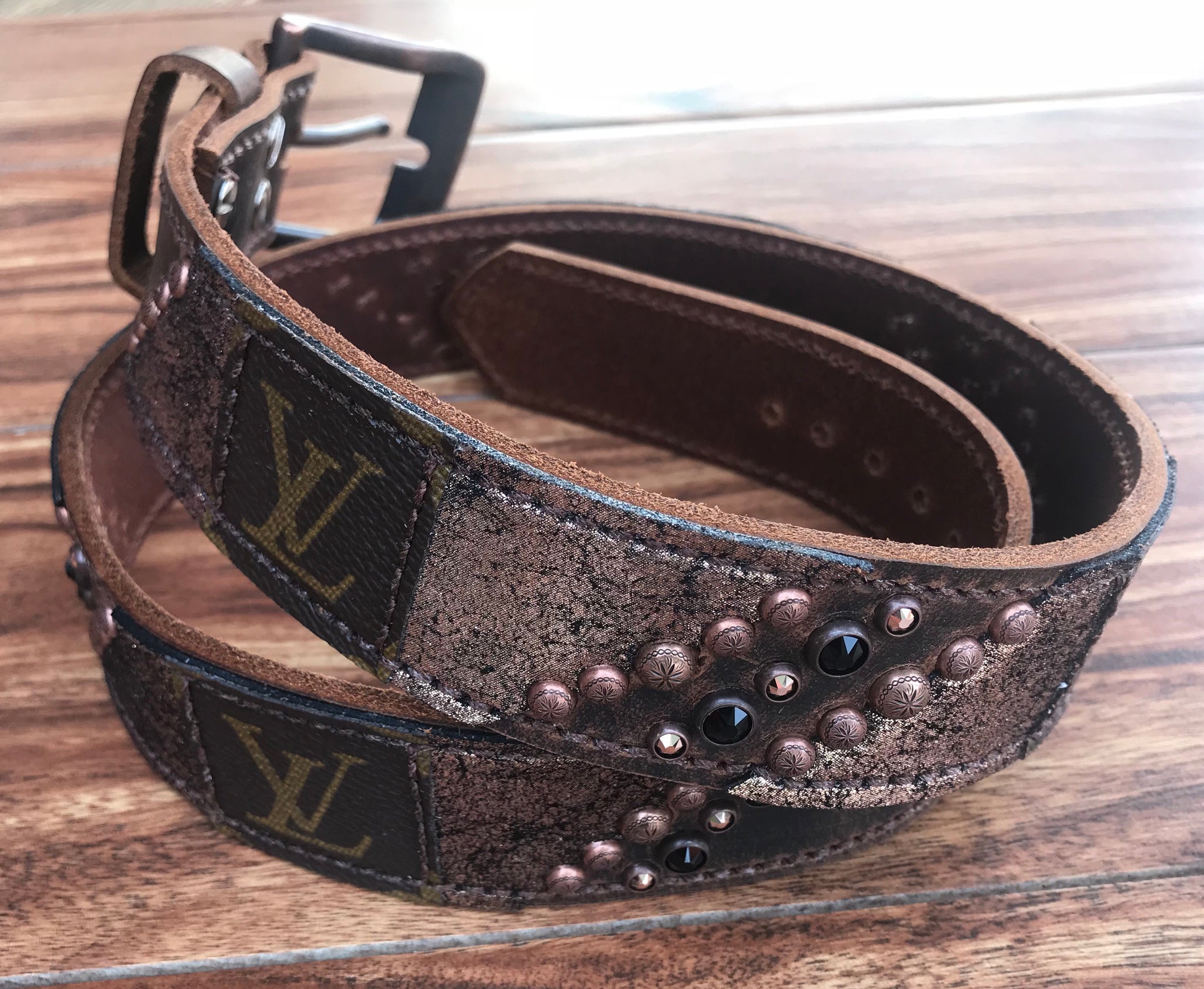 Louis Vuitton Metallic Rose Gold Leather And Coarse Glitter